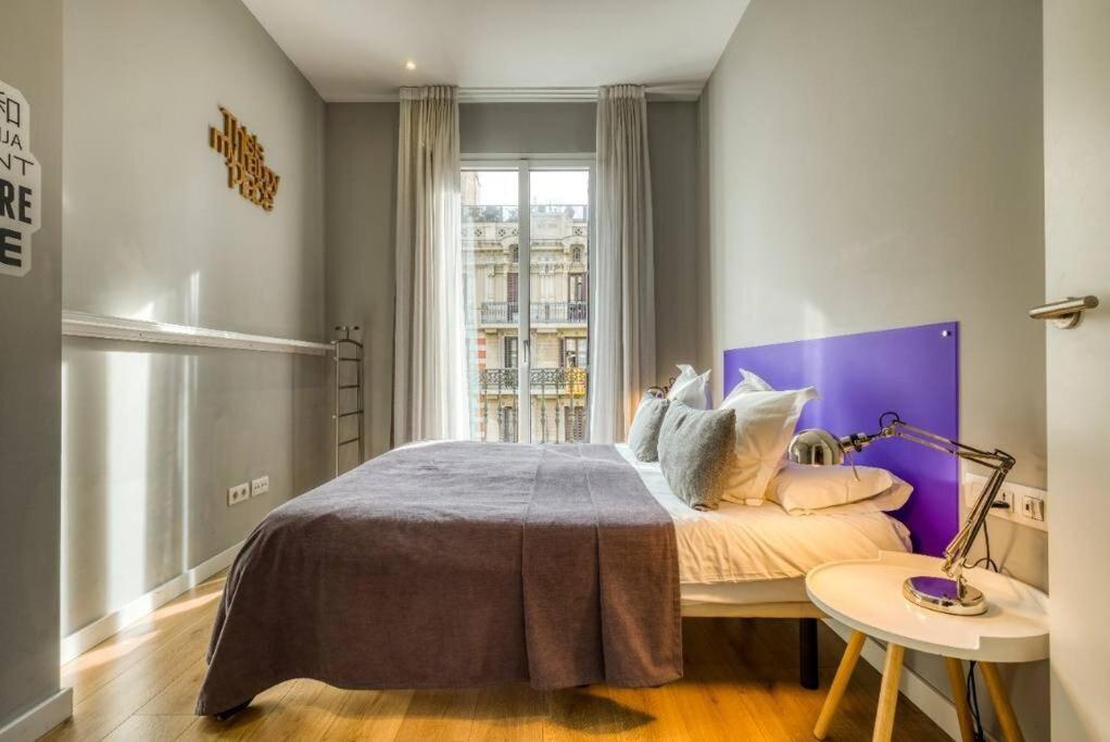 Perfectly Located 4Bed 4Bath Apartment In Barcelona 3 1 Eksteriør bilde