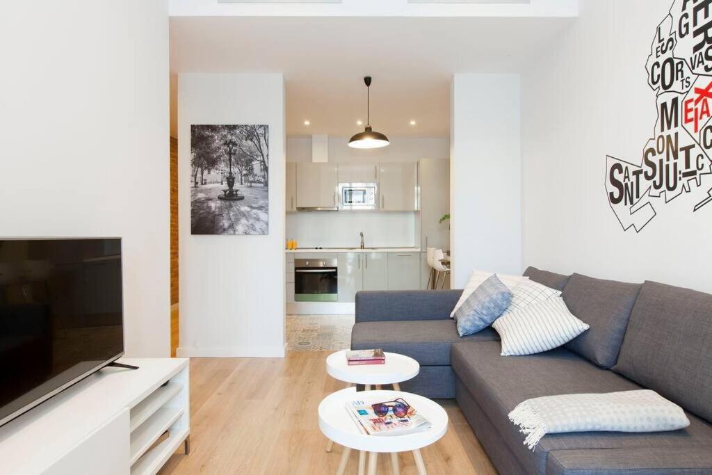 Perfectly Located 4Bed 4Bath Apartment In Barcelona 3 1 Eksteriør bilde